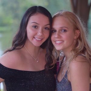 Meet your Posher, Ana